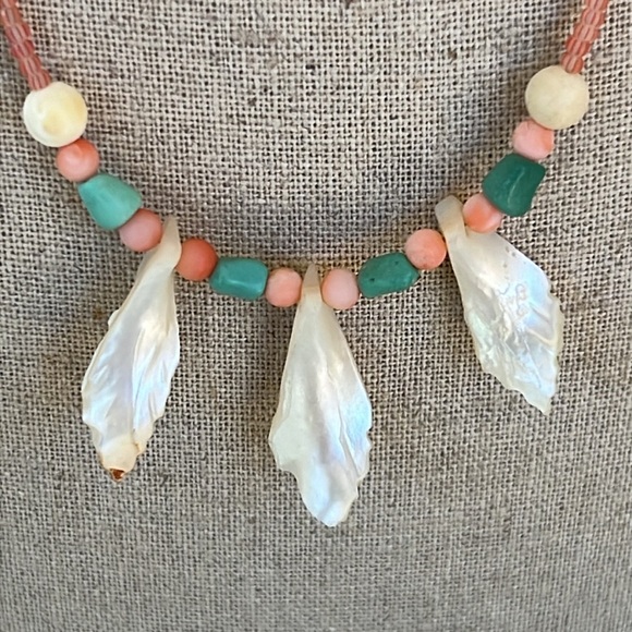 Artisian Handmade Mother of Pearl Carved Leaf Necklace - Picture 2 of 6